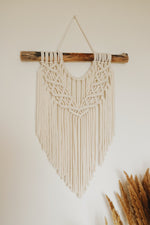 Last inn bildet i Galleri-visningsprogrammet, Makramé Panel | Tro