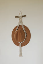 Last inn bildet i Galleri-visningsprogrammet, Makramé Hatteoppheng | Pryd