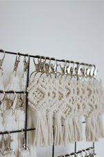 Last inn bildet i Galleri-visningsprogrammet, Makramé Nøkkelanheng | Blanding