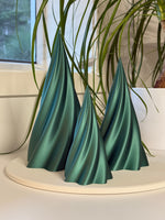 Last inn bildet i Galleri-visningsprogrammet, Juletre sett fra siden Grønn 3D printet PLA