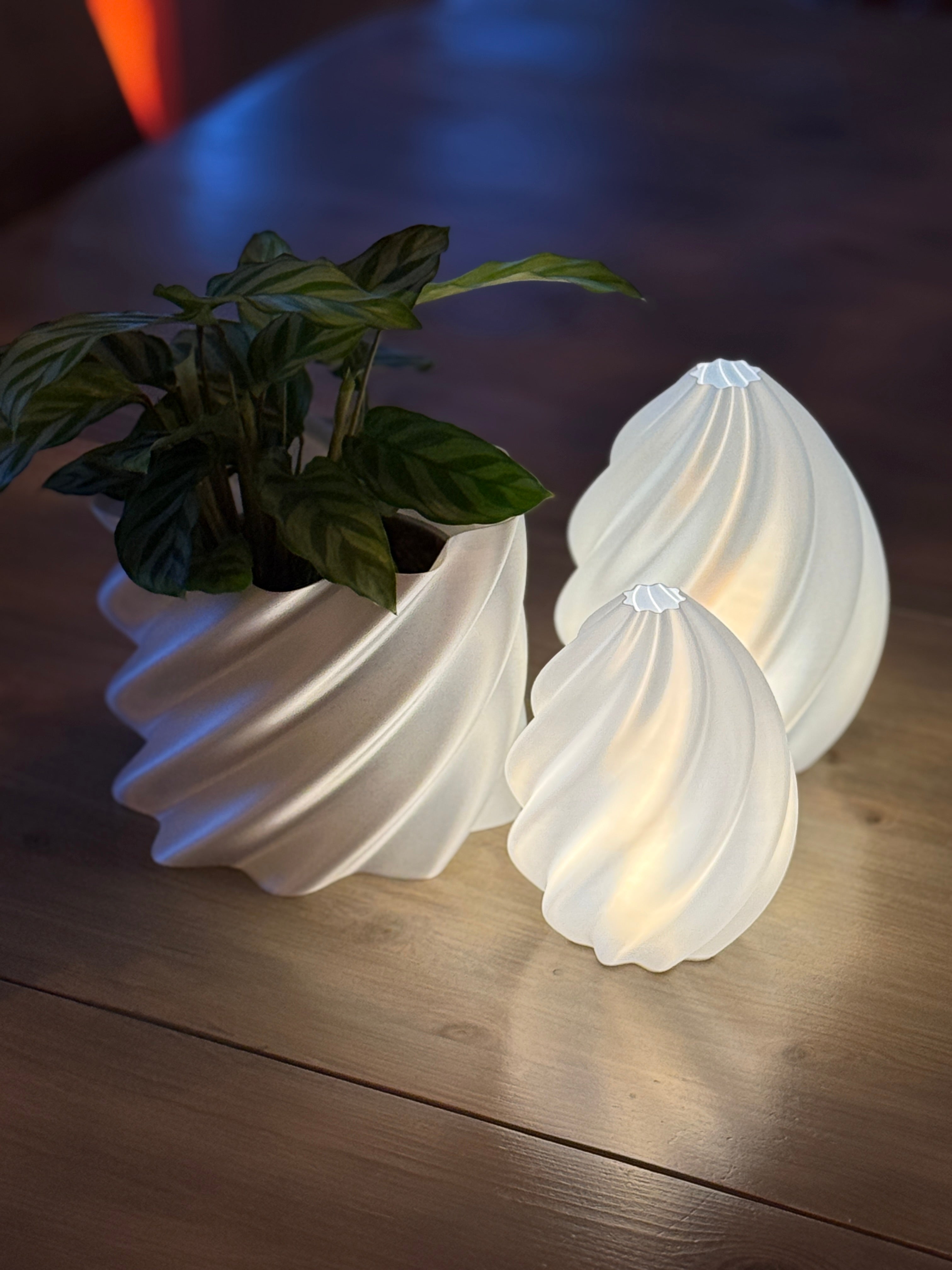 PureDesigns WAVY Lysegg - LED