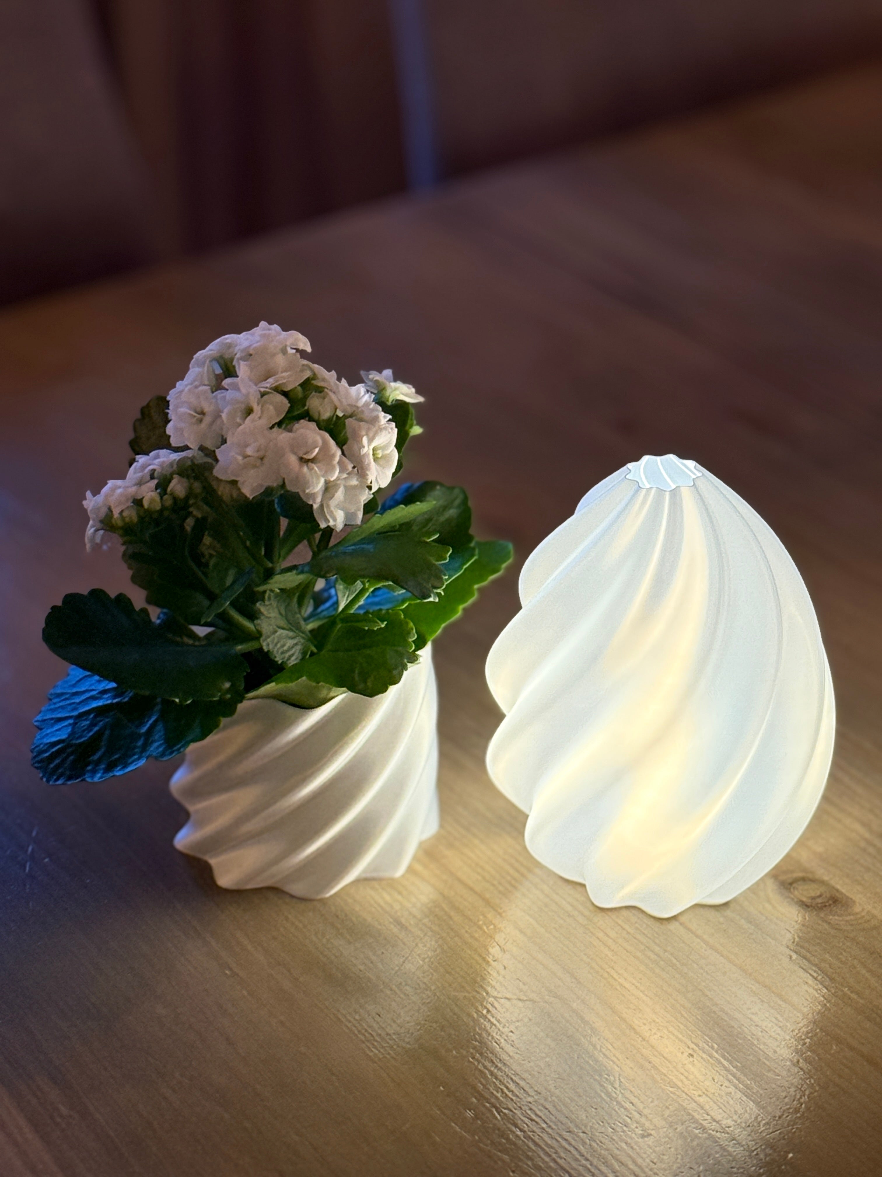 PureDesigns WAVY Lysegg - LED