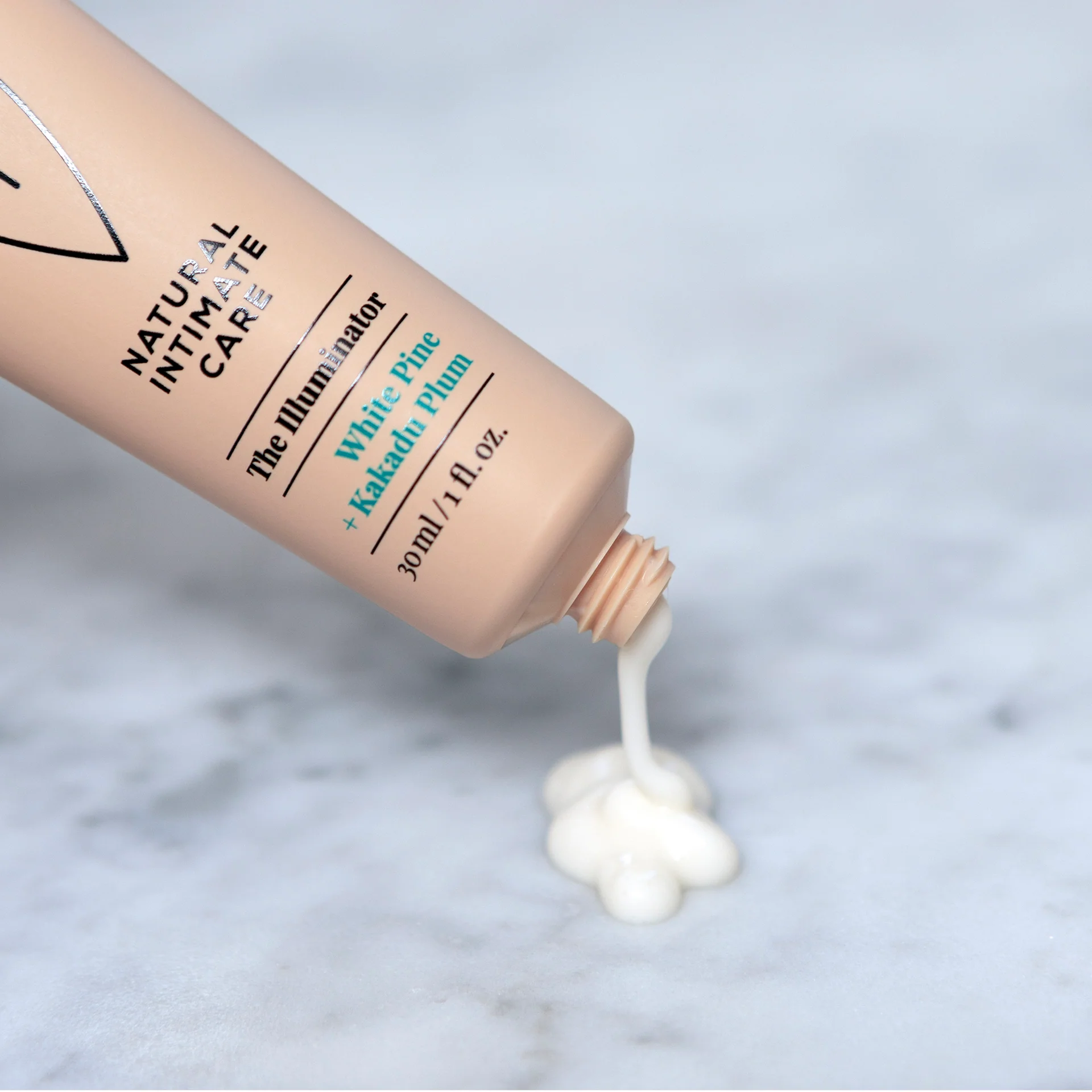 Lysnende Intimkrem | The Illuminator (White Pine + Kakadu Plum)